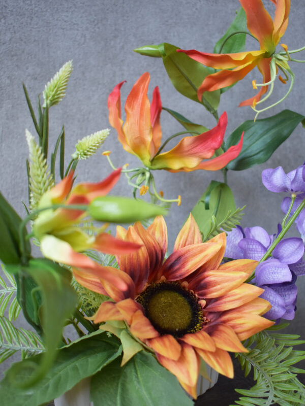 お見舞い,元気になりますように,ヒマワリ,グロリオサ,オーキッド